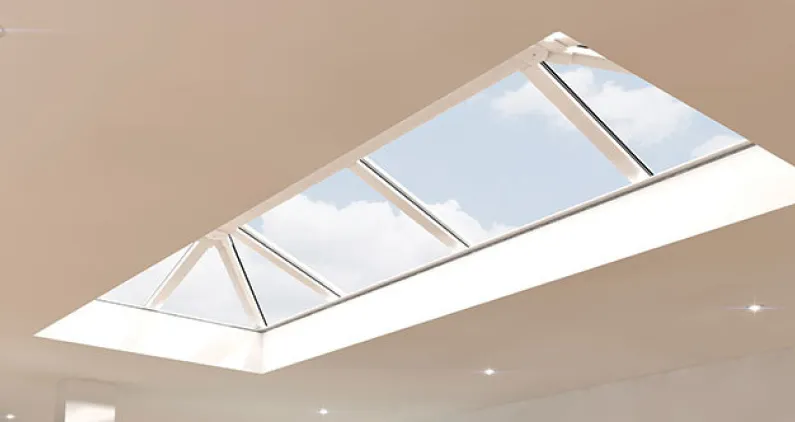 Kitchen roof lantern installation